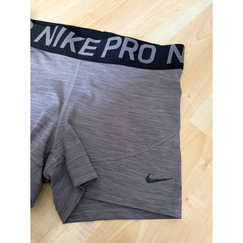 Nike pro heather grey athletic‎ shorts